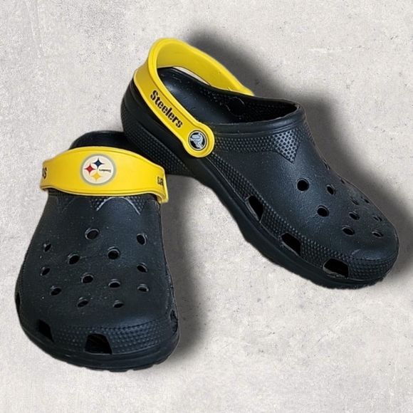 CROCS | Shoes | Crocs Custom Pittsburgh 